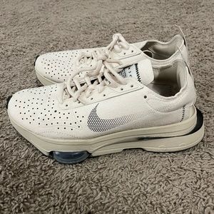 Nike Mens shoes